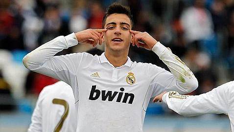 星空体育在线入口-【人物】33岁首秀双响！何塞卢成西班牙队最大发现