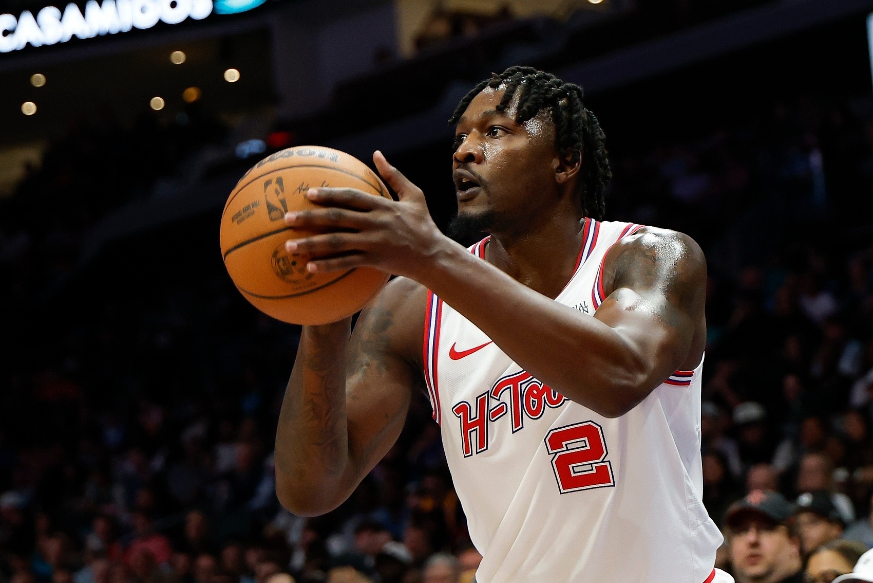 星空体育app下载-明年到期合同！留给芬尼-史密斯证明自己不是诈骗犯的时间不多了